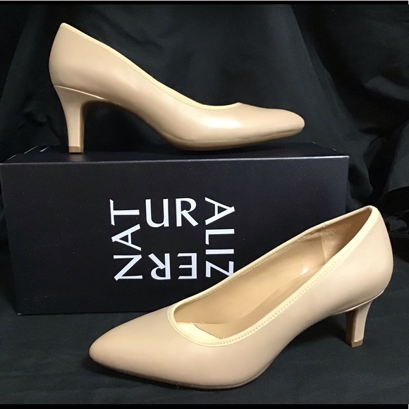 naturalizer oden